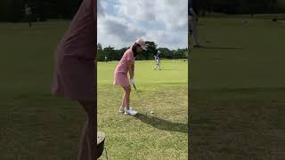 人気ゴルフ女子・武田奈津美さんのアプローチ練習・烏山城カントリークラブ2022年5月