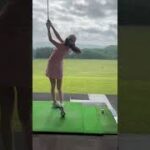人気ゴルフ女子・武田奈津美さんのアイアン練習・烏山城カントリークラブ2022年5月