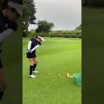 人気ゴルフ女子岩崎静羅さんのアプローチ練習・熊谷ゴルフクラブ2022年8月