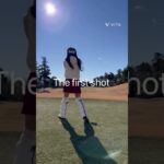 2023年の初打ちドライバーショットをする初心者ゴルフ女子 #shorts