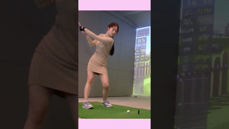 #golf #swing #スイング #ゴルフ #iron #初心者 #ゴルフ女子 #逆手打ち #shorts