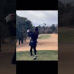 [ゴルフ]爆風はちょっとだけ待たせてください🥹#ゴルフ #ゴルフスイング #ゴルフ女子 #100切り #golf #仙台 #仙台ゴルフ #宮城 #ラウンド動画